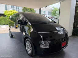 Hyundai STARIA 2.2 Premium 2024 รถสวยพร้อมใช้งาน วิ่งเพียง 14,500 กม. มีประกันภัยชั้น 1  