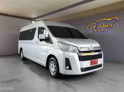 2020 TOYOTA COMMUTER 2.8 GL AT