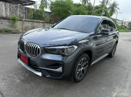 2022 BMW X1 2.0 sDrive20d SUV ไมล์น้อย 5,500 km มือเดียวป้ายแดง  
