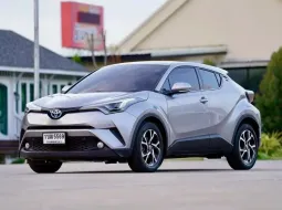 Toyota C-HR 1.8 HV ปี 2020 รถบ้านเจ้าของเดียว ไมล์น้อย  