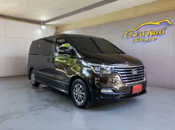 2020 HYUNDAI H-1 2.5 DELUXE AT