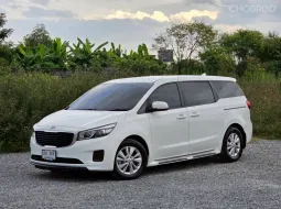 KIA GRAND CARNIVAL CRDi (LX) (11 ที่นั่ง) ปี 2017 มือแรก ดูแลถึง เซอร์วิสศูนย์ทุกระยะ