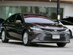 Toyota Camry 2.5 HV 2019 - หรูหราและทันสมัย