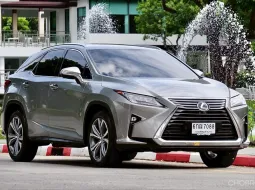 Lexus RX200t 2.0 Premium ปี 2017 รถศูนย์ Lexus รามอินทรา รถสวย ไมล์แท้ มือเดียวป้ายแดง 