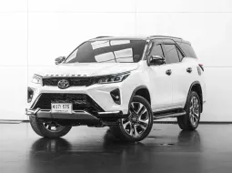 2022 TT Fortuner 2.4LEGENDER BLACKTOP  2WD A/T
