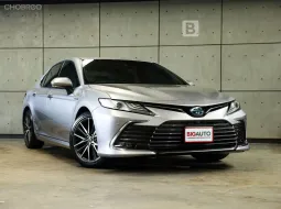 2023 Toyota CAMRY 2.5 HEV Premium Luxury Sedan AT ไมล์แท้ 7 หมื่น Warranty 5 ปี 150,000 KM B8279