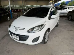 Mazda2 4 ประตู 1.6i ปี 2010 สีขาว