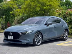 Mazda 3 2.0 Sports (5Door) 2020 รถมือสองสภาพดี ไมล์ย้อย มือเดียวป้ายแดง