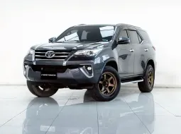 2B151 TOYOTA FORTUNER 2.4 V 2WD AT 2018