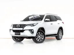 3B190 TOYOTA FORTUNER 2.4 V AT 2015