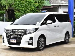 Toyota Alphard 2.5 SC Package ปี 2017 วิ่ง 11x,xxx km สีขาว เครื่องยนต์เบนซินล้วน