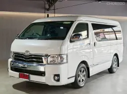 Toyota Ventury 2.7 ปี 2019 รถใหม่ป้ายแดง สภาพเหมือนออกศูนย์ 