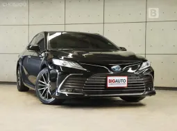 2022 Toyota CAMRY 2.5 HEV Premium Sedan AT ไมล์แท้ 6 หมื่น รับประกัน5 ปี 150,000 KM B2563