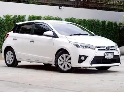 Toyota YARIS 1.2 G รถเก๋ง 5 ประตู ออกรถฟรี