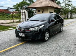 Toyota Yaris Ativ 1.2 E ปี 2018 ผ่อนเริ่มต้น 6,*** บาท