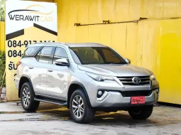 Toyota FORTUNER 2.8 V 4WD SUV ปี 2016 ระบบขับเคลื่อน 4 ล้อ เครื่องดีเซล เกียร์Auto รถสวย ไม่มีชนหนัก