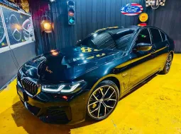 BMW 5 Series 530e 2022 มือเดียวออกห้าง คุณหมอใช้ ไมล์แท้ มี BSI 