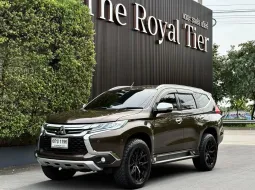 2015 Mitsubishi Pajero Sport 2.4 4WD SUV เจ้าของขายเอง รถสวย ไมล์น้อย  