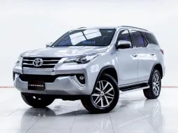 5C316 TOYOTA FORTUNER 2.4 V 2WD AT 2017
