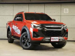 2024 Isuzu D-MAX 3.0 Cab-4 Vcross M 4WD AT ไมล์แท้ 3 หมื่น รับประกัน 3ปี 100,000KM (สีรุ่นใหม่) B157