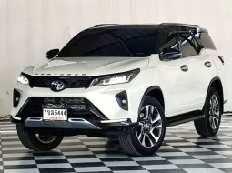 TOYOTA LEGENDER 2.8 V.4 WD.ZIGMA 4 เกียร์ออโต้ ปี 2020