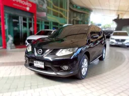 2015 Nissan X-Trail 2.0V 4WD รถสวยมือเดียวพร้อมใช้
