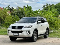Toyota Fortuner 2.4 V 2017 ขายรถสภาพดี