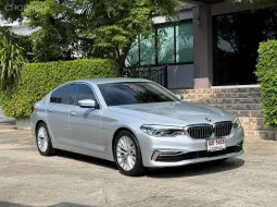 2018 BMW 520D G30 รถออกศูนย์ BMW THAILAND รถวิ่งน้อย เข้าศูนย์ตรงระยะ รถไม่มีอุบัติเหตุ ยางปี 2025
