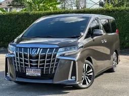 2023 Toyota ALPHARD 2.5 รถตู้/MPV รถบ้านมือเดียว ไมล์น้อย 29,000 km  