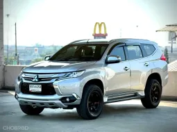 2015จด2016  Mitsubishi Pajero Sport 2.4 4WD SUV ออกรถ 0 บาท