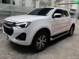 2024 ISUZU DMAX CAB4 HI-LANDER 3.0 M (รุ่นTOP) เกียร์AUTO สีขาวมุข มือเดียว รถสวย ฟรีดาวน์