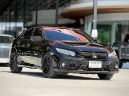 2017 HONDA CIVIC, FK 1.5 TURBO HATCHBACK โฉม FC-FK ปี16-21 สีดำ รถมือเดียว