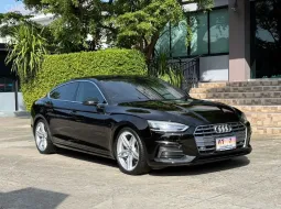 2020 AUDI A5 40 TFSI รถมือเดียว 70,000 กม เข้าศูนย์ตรงระยะ สภาพป้ายแดง ไม่เคยมีอุบัติเหตุครับ