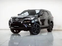 2B220 TOYOTA FORTUNER 2.8 TRD 4WD AT 2016