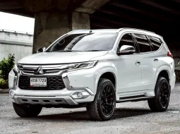 Mitsubishi Pajero Sport 2.4 4WD ปี 2015 ราคาพิเศษสุด!