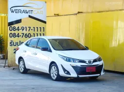 Toyota Yaris Ativ 1.2 S Sedan ตัวท็อปสุด ปี 2017 ปลายปี เครื่อง เบนซิน เกียร์ Auto รถสวย