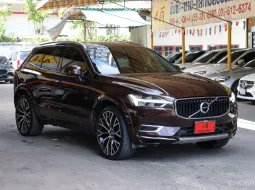 2019 Volvo XC60 2.0 T8 Momentum 4WD SUV