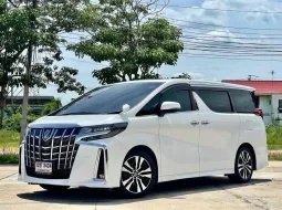 Toyota Alphard 2.5 2023  มือเดียว ไมล์น้อย เจ้าของดูแลดี ประวัติศูนย์ Toyota  