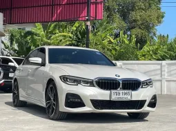BMW 3 Series 330e 2020 รถหรูสไตล์สปอร์ต
