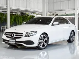 2021 Mercedes-Benz E-Class 2.0 E220d รถเก๋ง 4 ประตู 