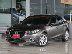 Mazda 3 2.0 S ปี 2015 รถบ้านมือเดียว ใช้น้อยเข้าศูนย์ตลอด สวยเดิมทั้งคัน ไม่เคยติดแก๊ส ออกรถ0บาท