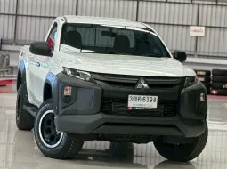 2020 Mitsubishi TRITON 2.4 GL 4WD MT