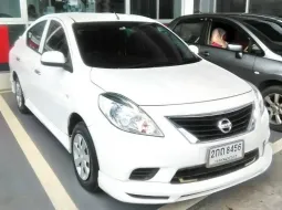 2013 Nissan Almera 1.2 E รถเก๋ง 4 ประตู 