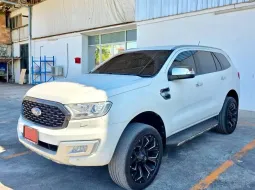 Ford Everest 2.2 Titanium 2017 รถบ้านสวยพร้อมใช้งาน มือเดียวป้ายแดง  