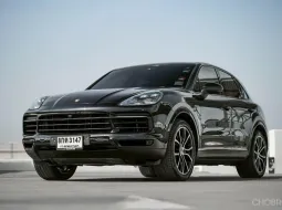 Porsche Cayenne E Hybrid ปี 2018  รถมือเดียว ป้ายแดง พร้อมใช้งาน