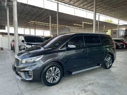 KIA GRAND CARNIVAL 2.2 SXL ปี 2020 รถสวย มือแรกออกห้าง พร้อมใช้ ไมล์น้อย TOP สุด รับประกันตัวถังสวย