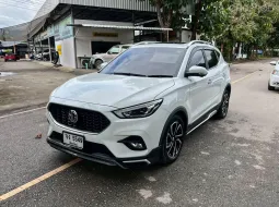 MG ZS 1.5 X Sunroof เกียร์ออโต้ ปี 2022 ผ่อนเริ่มต้น 7,*** บาท