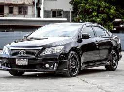 Toyota Camry 2.0 G 2014 สีดำสุดหรู