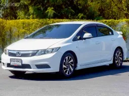 Honda Civic FB 1.8 i-VTEC ปี 2013 รถบ้านสวยๆ ไมล์น้อย มือเดียวป้ายแดง 