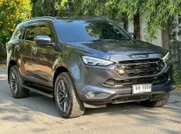 2023 Isuzu MU-X 3.0 ULTIMATE TOP สุด 2WD